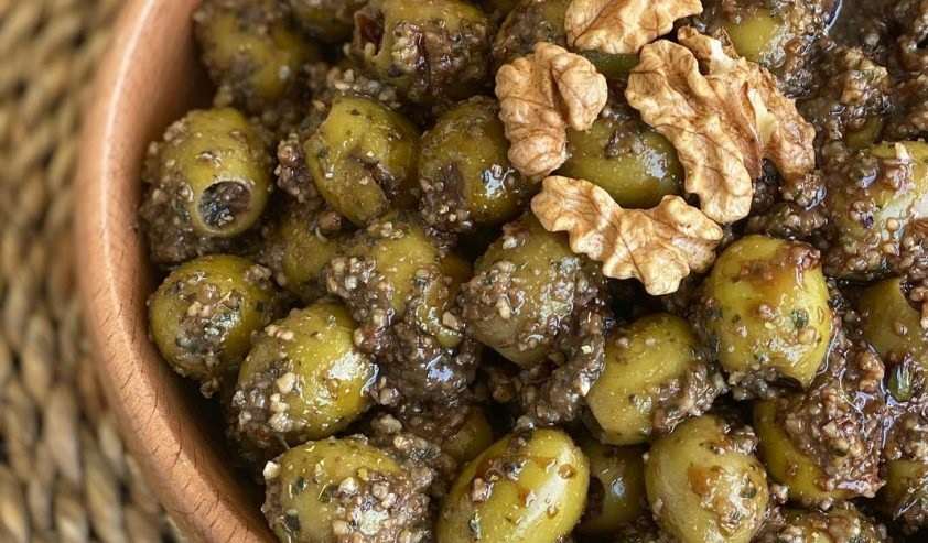 طرز تهیه زیتون پرورده گیلانی