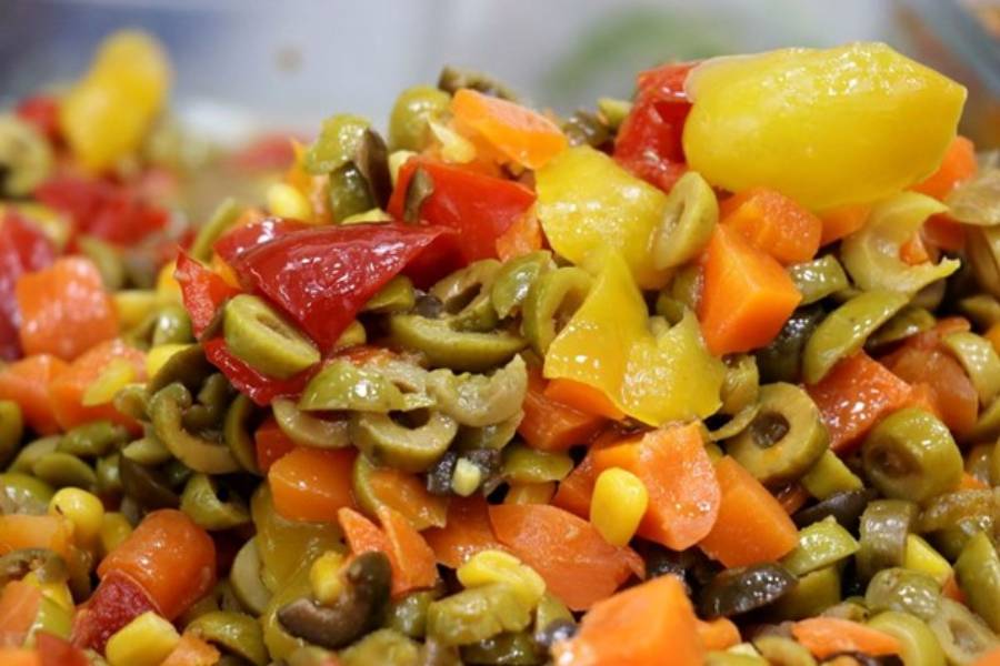 طرز تهیه ترشی زیتون خانگی