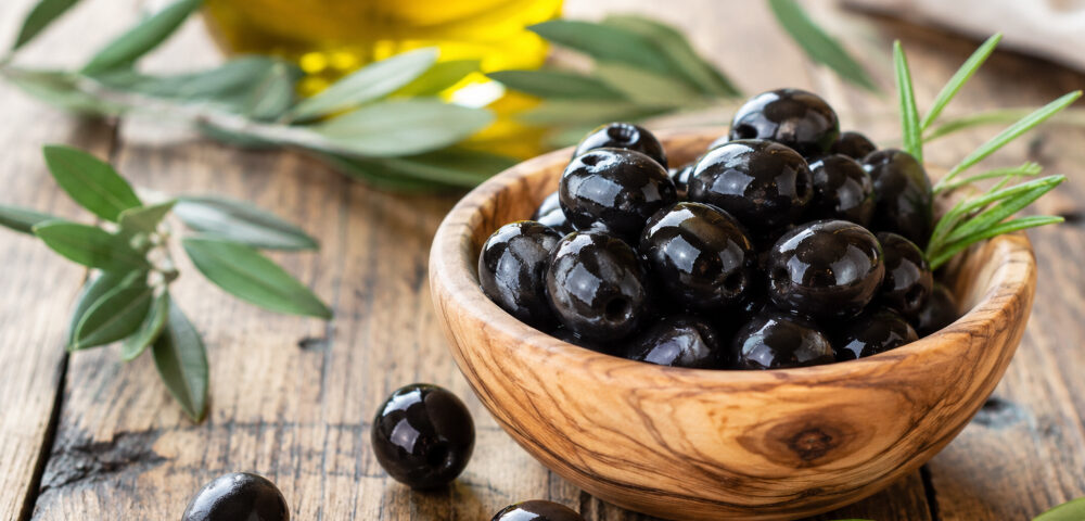 از زیتون سیاه چه استفاده‌ای می‌ شود؟